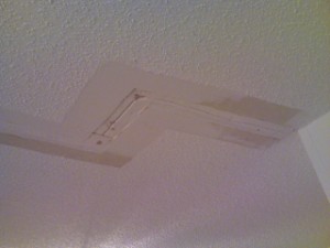 Picture of ceiling drywall crack repaired by Waddill Services, LLC in Des Moines, Iowa 1