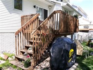 Picture of deck cable railing by Waddill Services, LLC in Des Moines, Iowa 1