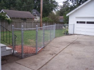 Picture of steps and fence installed by Waddill Services, LLC in Des Moines, Iowa 4