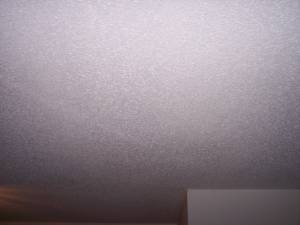 Picture of ceiling drywall crack repaired by Waddill Services, LLC in Des Moines, Iowa 4