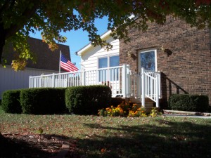Picture of aluminum deck rail installed by Waddill Services, LLC in Des Moines, Iowa 1