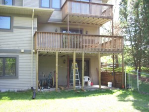 Picture of new patio and retaining wall by Waddill Services, LLC in Des Moines, Iowa 1