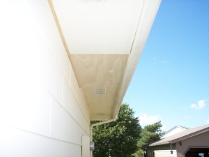 Picture of soffit repair by Waddill Services, LLC in Des Moines, Iowa 4